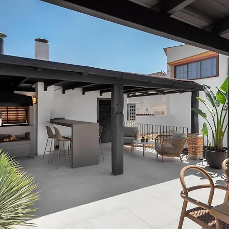 Casa Azalia - Old Town By Finest Holiday home *