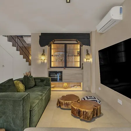 Casa Azalia - Old Town By Finest