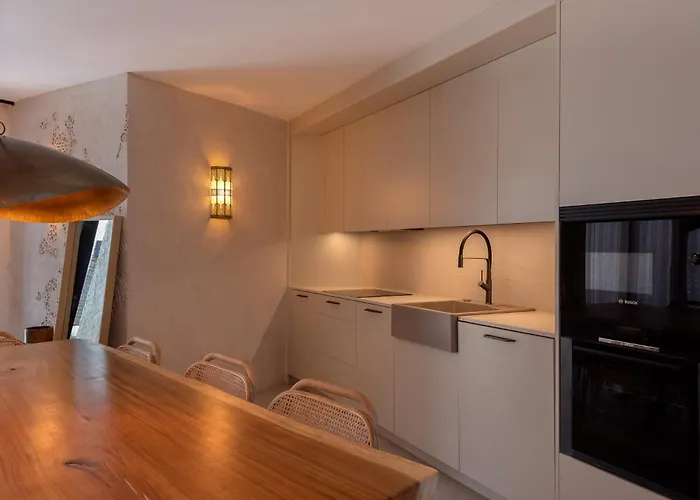 Casa Azalia - Old Town By Finest *